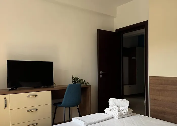 Lira Holiday Apartments