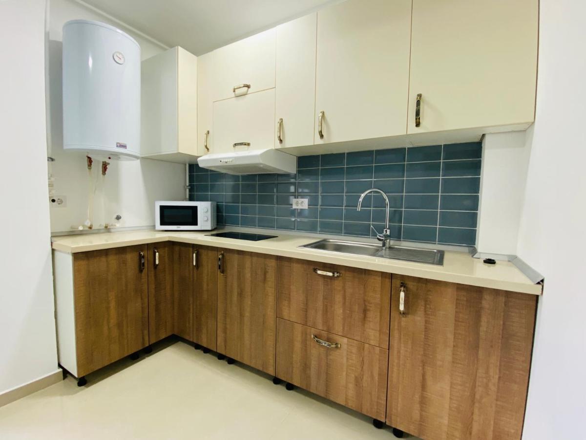 Lira Apartment *